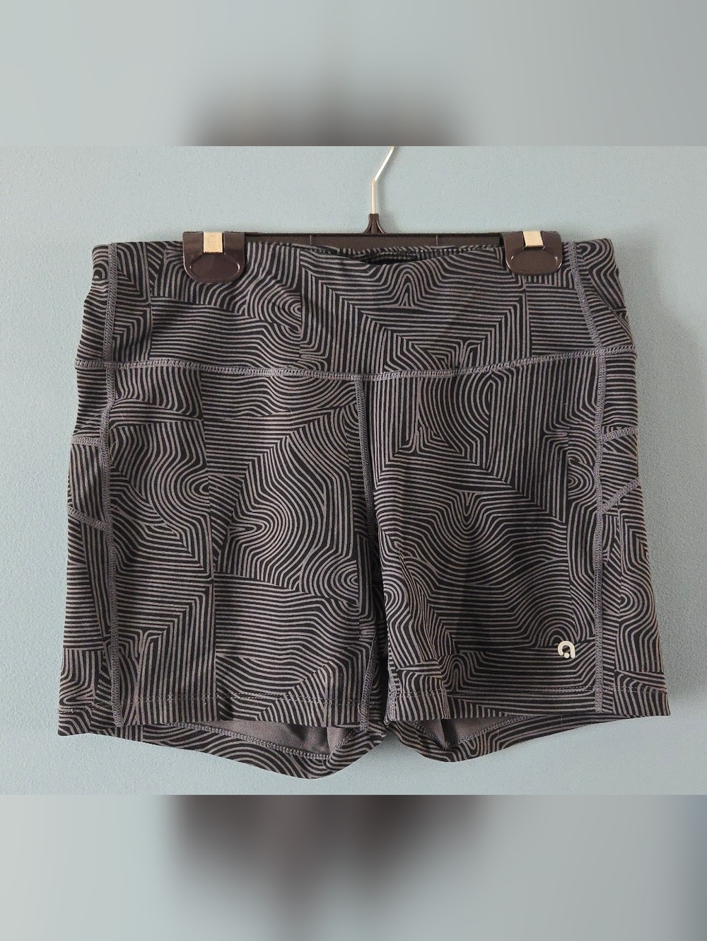 Hyba Geometric Black Shorts